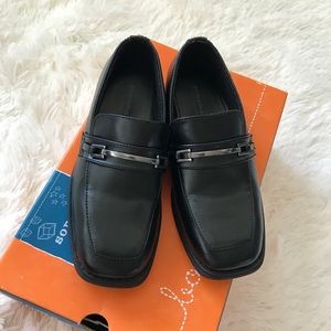 Sonoma dress shoes black boys size 13